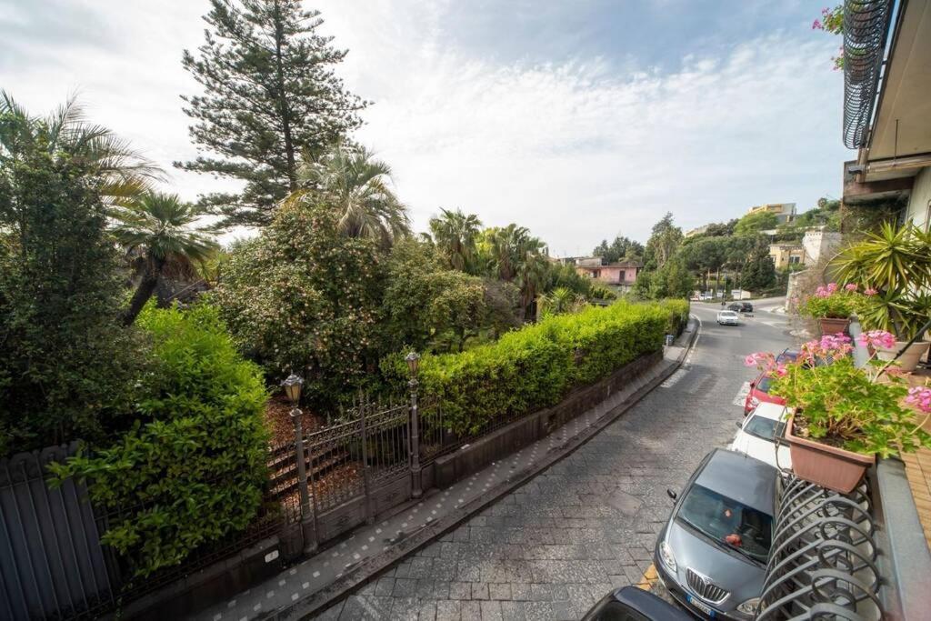 Casa Vacanze Il Fischio Del Vento Zafferana Etnea Buitenkant foto